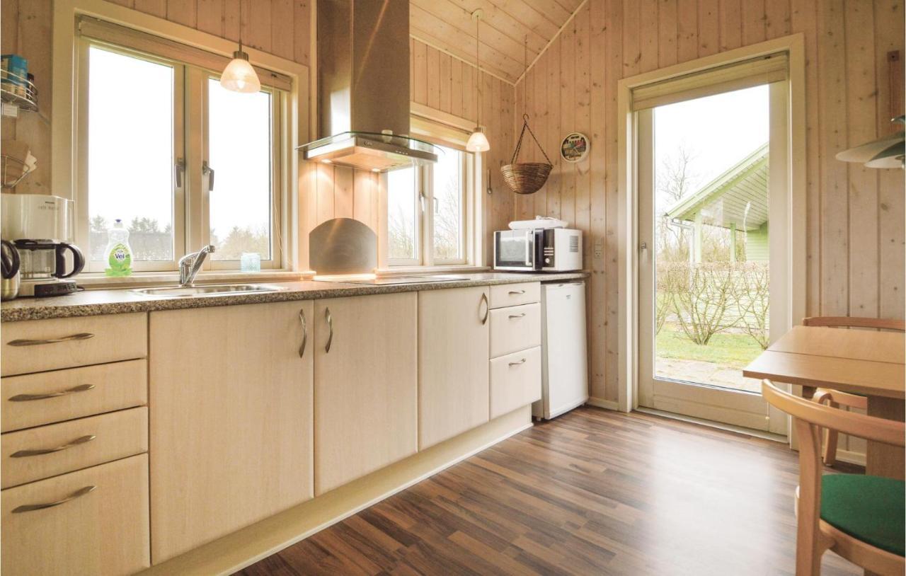 Stunning Home In Grindsted With Kitchen Tofterup Exteriör bild