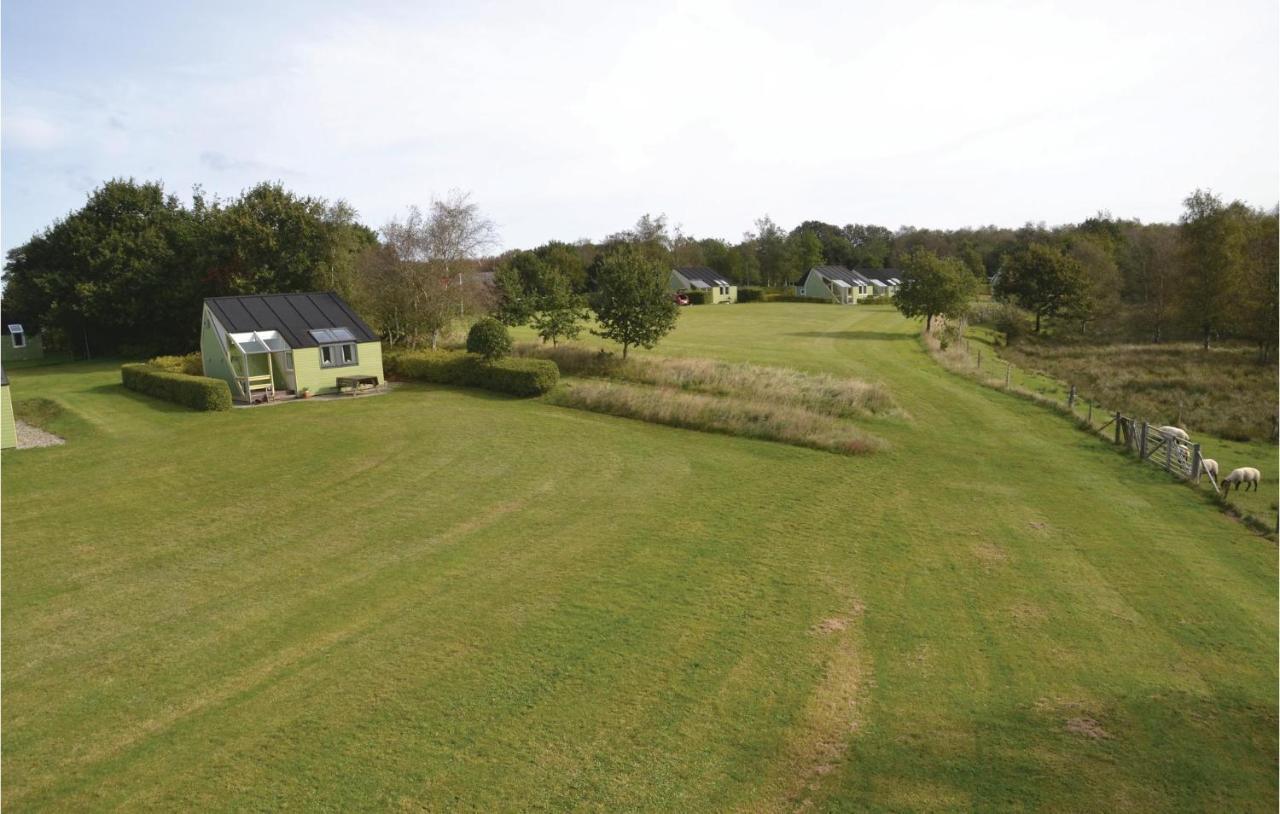 Stunning Home In Grindsted With Kitchen Tofterup Exteriör bild